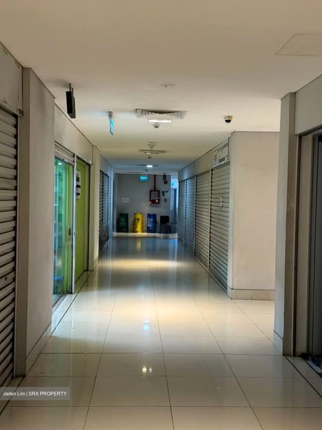 Kitchener Complex (D8), Office #588629791